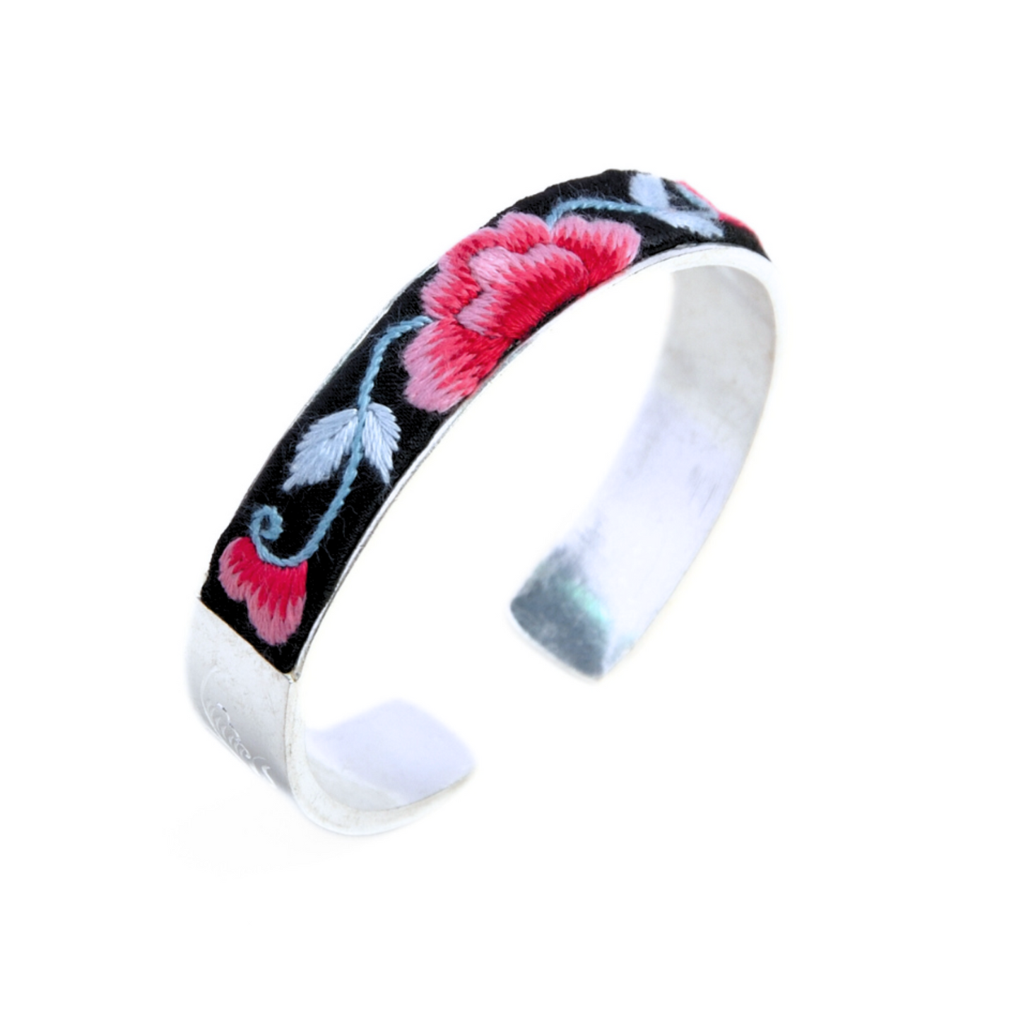 盛世牡丹 13mm Royal Bloom – Qiang Embroidery Silver Cuff with Peony Motif